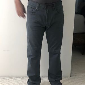 Men’s Buffalo jeans